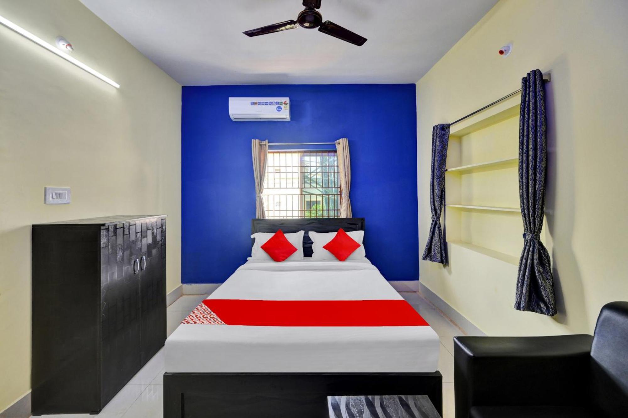 Oyo Flagship 81058 Royal Regalia Hotel Bhubaneswar Exterior photo